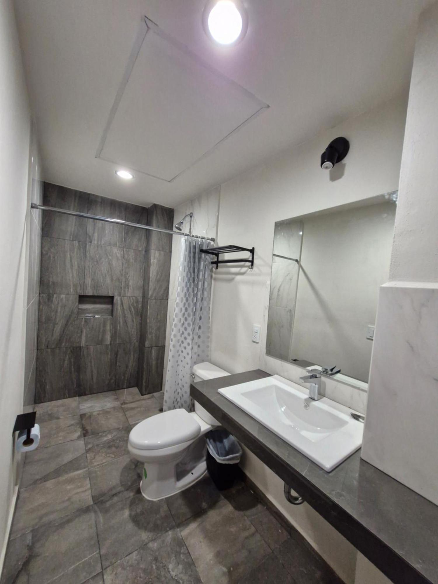 Inbed Hotel Tuxtla Gutierrez Bagian luar foto